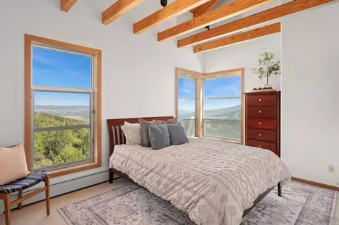Bedroom - 36124 Mountain Circle Dr, Julian, CA 92036 photo 4 of 5