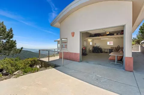 Exterior - 36124 Mountain Circle Dr, Julian, CA 92036 photo 4 of 9