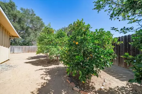 Exterior - 1828 Chapulin Ln, Fallbrook, CA 92028 photo 6 of 12