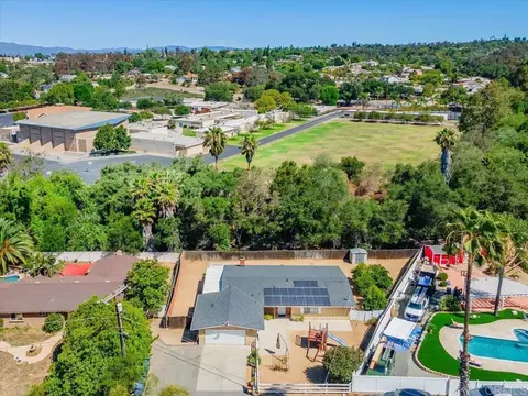 View/Area - 1828 Chapulin Ln, Fallbrook, CA 92028 photo 1 of 5