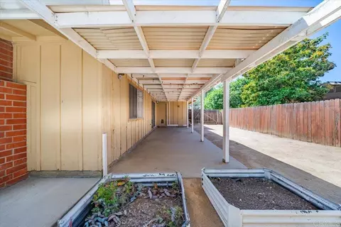 Exterior - 1828 Chapulin Ln, Fallbrook, CA 92028 photo 12 of 12