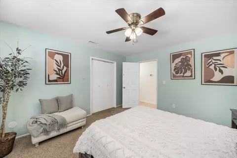 Bedroom - 1828 Chapulin Ln, Fallbrook, CA 92028 photo 5 of 9