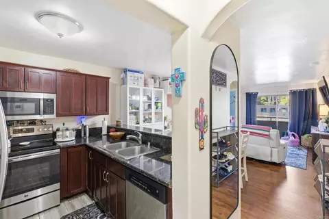 4540 60th St #203, San Diego, CA 92115