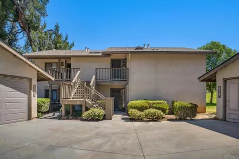 4122 Oak Is, Fallbrook, CA 92028