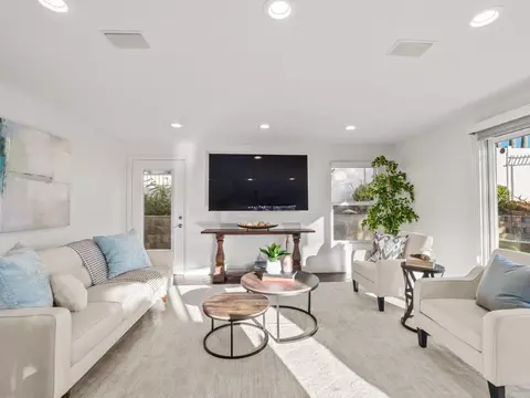 Living - 5062 Nighthawk Way, Oceanside, CA 92056 photo 4 of 5