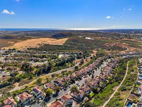 View/Area - 5062 Nighthawk Way, Oceanside, CA 92056 photo 14 of 15