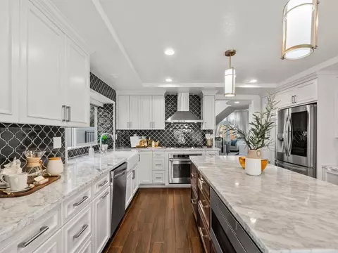 Kitchen - 5062 Nighthawk Way, Oceanside, CA 92056 photo 4 of 5