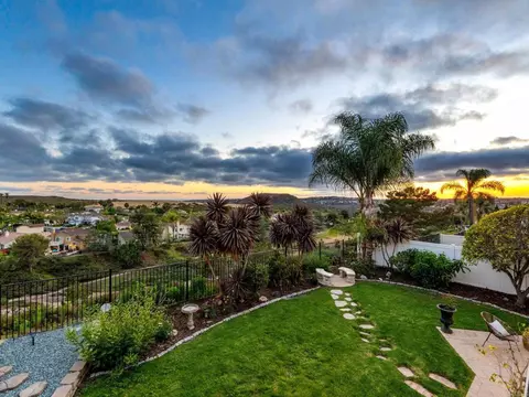 Exterior - 5062 Nighthawk Way, Oceanside, CA 92056 photo 4 of 11