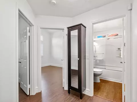 Entry Way - 5062 Nighthawk Way, Oceanside, CA 92056 photo 5 of 8