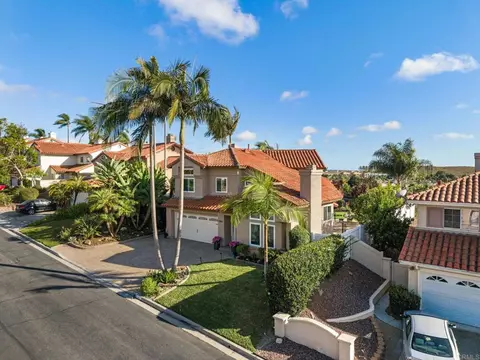 View/Area - 5062 Nighthawk Way, Oceanside, CA 92056 photo 5 of 15