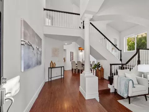 Entry Way - 5062 Nighthawk Way, Oceanside, CA 92056 photo 1 of 8