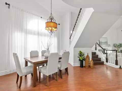 Dining - 5062 Nighthawk Way, Oceanside, CA 92056 photo 1 of 3