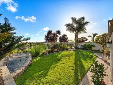 Exterior - 5062 Nighthawk Way, Oceanside, CA 92056 photo 5 of 11