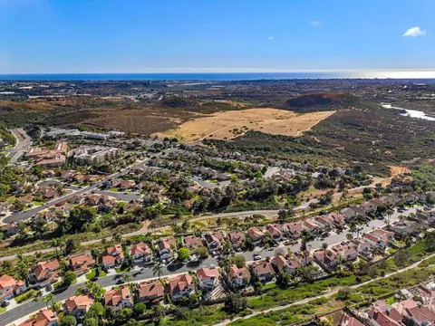 View/Area - 5062 Nighthawk Way, Oceanside, CA 92056 photo 12 of 15