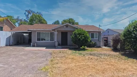117 Nevada Ave, Vista, CA 92084