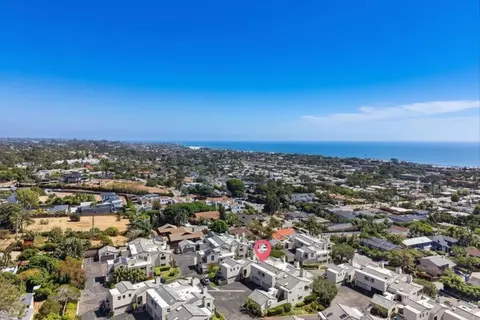 957 Hygeia Ave, Encinitas, CA 92024
