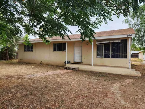 Exterior - 664 N Fig St, Escondido, CA 92025 photo 2 of 11