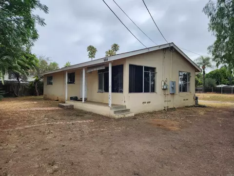 664 N Fig St, Escondido, CA 92025