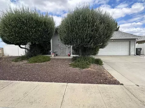 27012 Bottlebrush Ln, Menifee, CA 92586