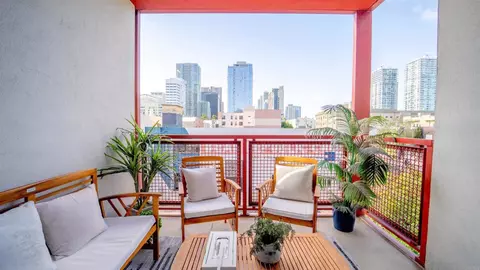 875 G St #303, San Diego, CA 92101