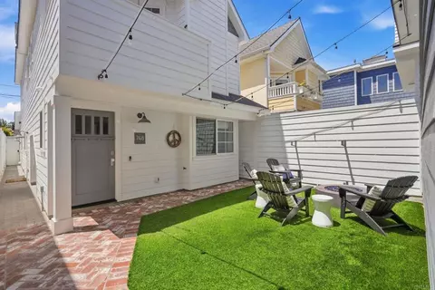 748 G Ave, Coronado, CA 92118