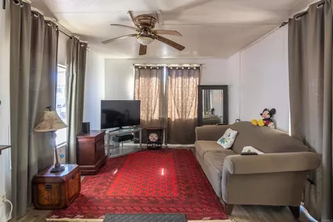 1010 E Bobier Dr, Vista, CA 92084 photo 6