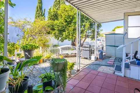 1010 E Bobier Dr, Vista, CA 92084 photo 14