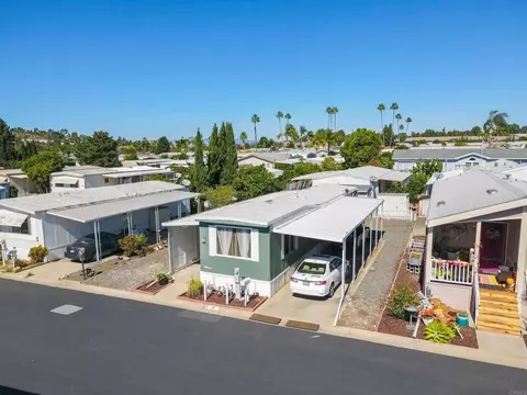 1010 E Bobier Dr, Vista, CA 92084 photo 21