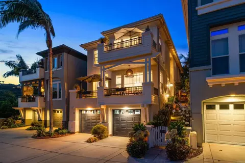 2704 Mackinnon Ranch Rd, Cardiff By The Sea, CA 92007