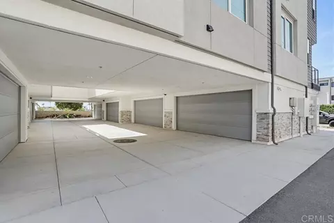 Exterior - 307 West St #101, Oceanside, CA 92054 photo 1 of 1