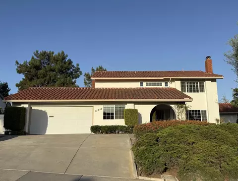 17959 Sencillo Dr, San Diego, CA 92128