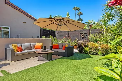 Exterior - 213 Hillcrest Dr, Encinitas, CA 92024 photo 10 of 17