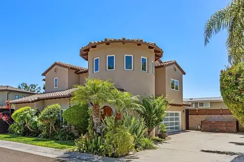 Exterior - 213 Hillcrest Dr, Encinitas, CA 92024 photo 2 of 17