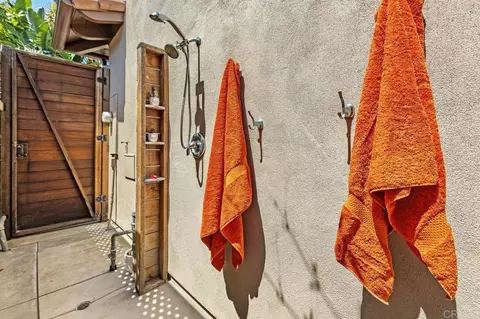 Other - 213 Hillcrest Dr, Encinitas, CA 92024 photo 4 of 7