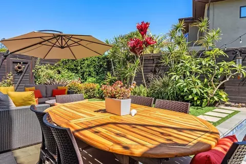 Exterior - 213 Hillcrest Dr, Encinitas, CA 92024 photo 14 of 17