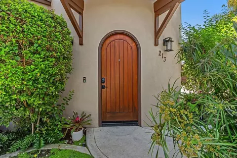 Other - 213 Hillcrest Dr, Encinitas, CA 92024 photo 1 of 7