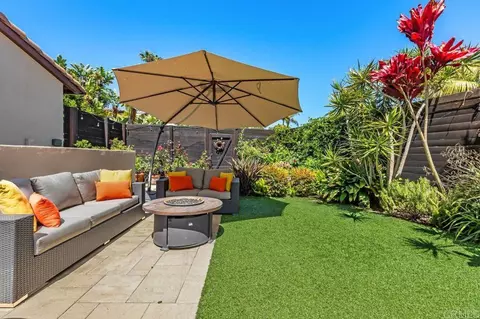 Exterior - 213 Hillcrest Dr, Encinitas, CA 92024 photo 15 of 17