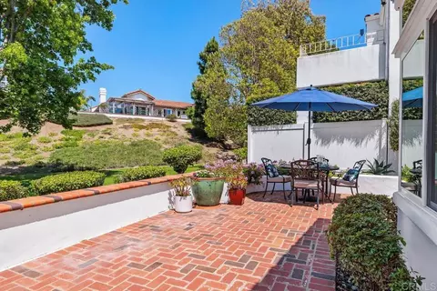 Exterior - 4976 Lamia Way, Oceanside, CA 92056 photo 5 of 10