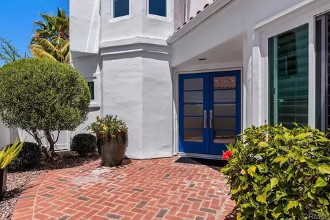 Exterior - 4976 Lamia Way, Oceanside, CA 92056 photo 2 of 10