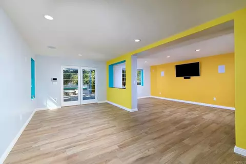 Living - 13318 Bronco Way, Poway, CA 92064 photo 5 of 5