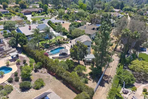 View/Area - 13318 Bronco Way, Poway, CA 92064 photo 5 of 16
