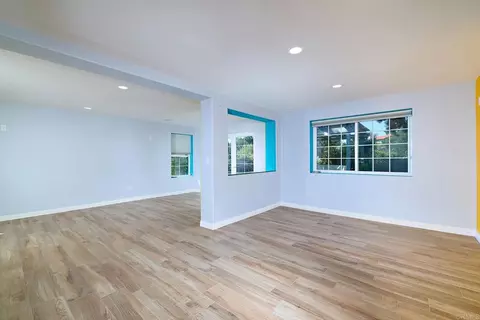 Living - 13318 Bronco Way, Poway, CA 92064 photo 4 of 5