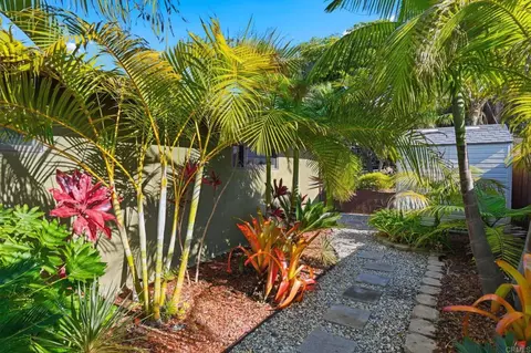 Exterior - 637 Sparta Dr, Encinitas, CA 92024 photo 17 of 22