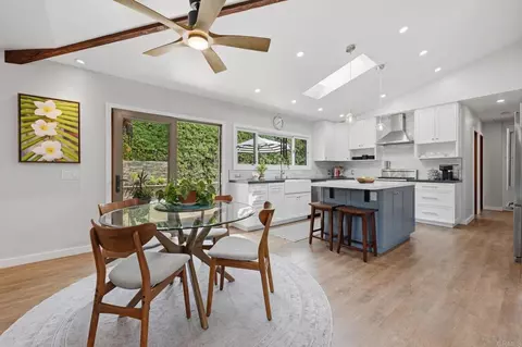 Dining - 637 Sparta Dr, Encinitas, CA 92024 photo 2 of 2