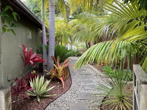 Exterior - 637 Sparta Dr, Encinitas, CA 92024 photo 5 of 12