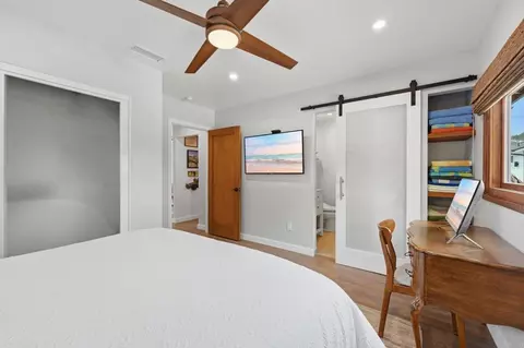 Bedroom - 637 Sparta Dr, Encinitas, CA 92024 photo 7 of 10