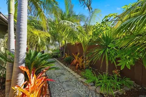 Exterior - 637 Sparta Dr, Encinitas, CA 92024 photo 8 of 22