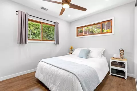 Bedroom - 637 Sparta Dr, Encinitas, CA 92024 photo 4 of 10