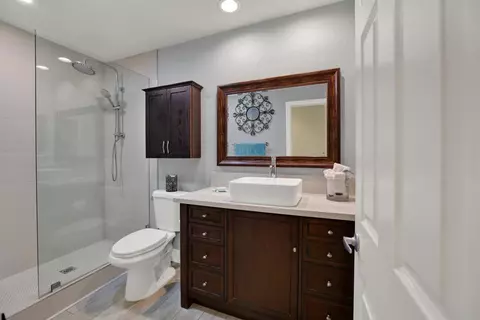 Bath - 1649 Boulder Creek Rd, Oceanside, CA 92056 photo 1 of 4