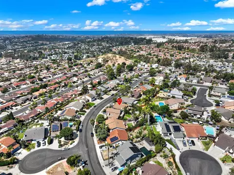 View/Area - 1649 Boulder Creek Rd, Oceanside, CA 92056 photo 6 of 9